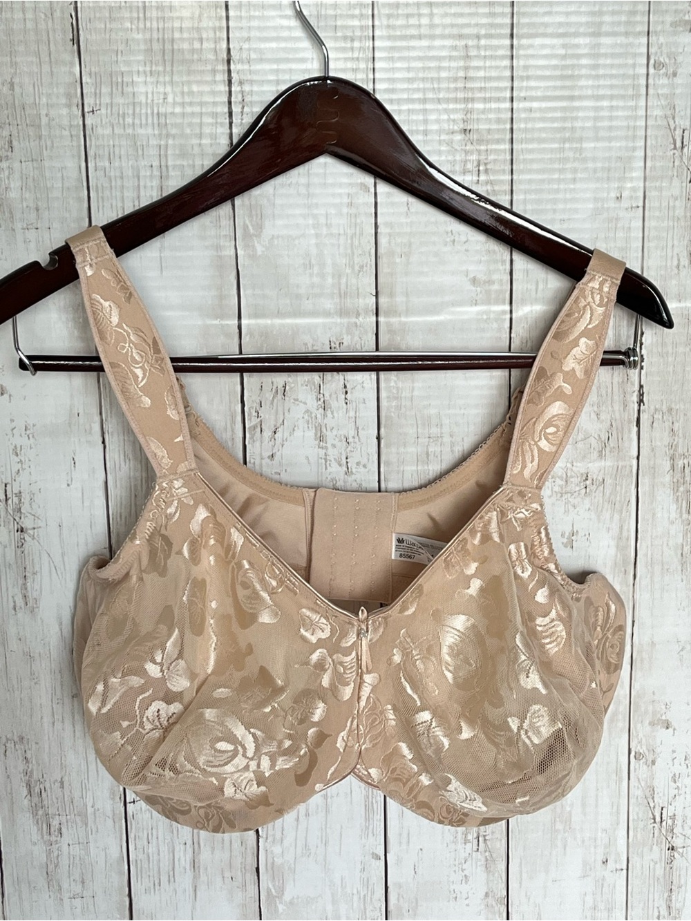 Wacoal Floral Jacquard Full-Coverage Bra in Beige 44G